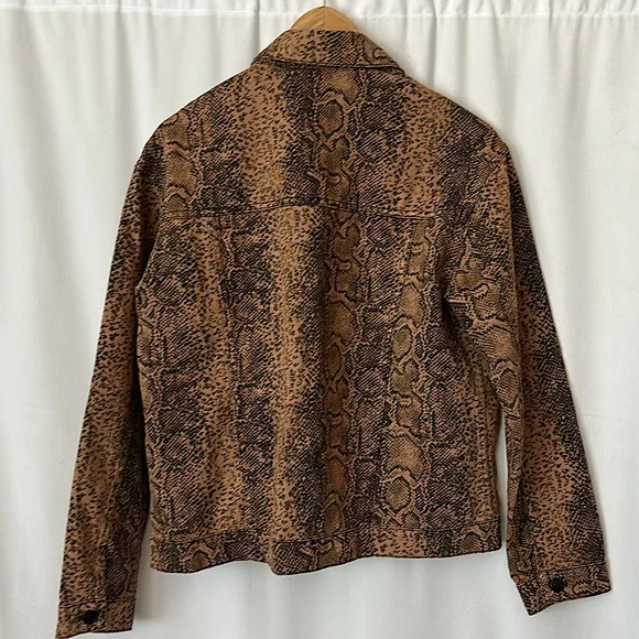 Free People Light Brown Snakeskin Pattern Denim Jean Jacket Coat **Size S**🌸🌸 - Picture 2 of 5